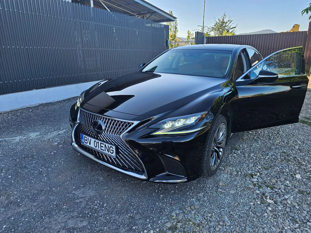 Fotografie: 2020 Lexus Seria LS
