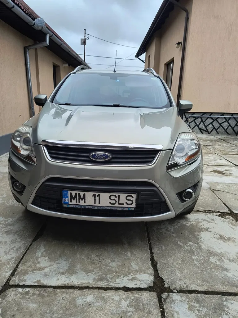 Fotografie: 2009 Ford Kuga