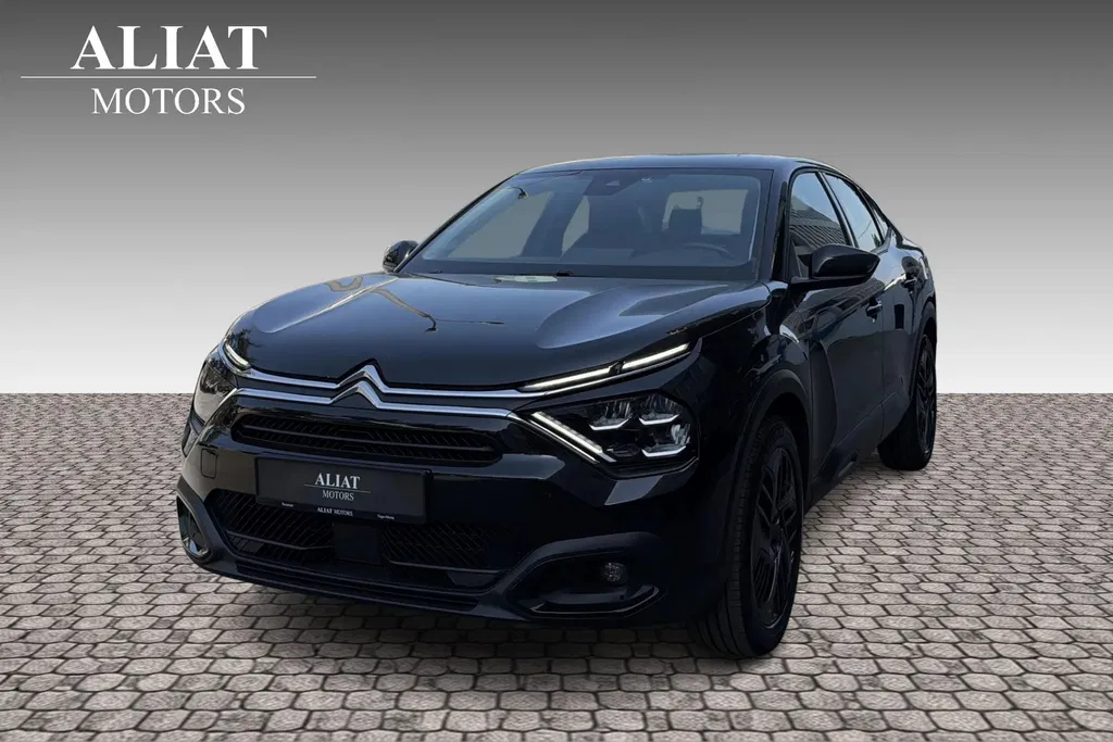 Fotografie: 2023 Citroen C4X