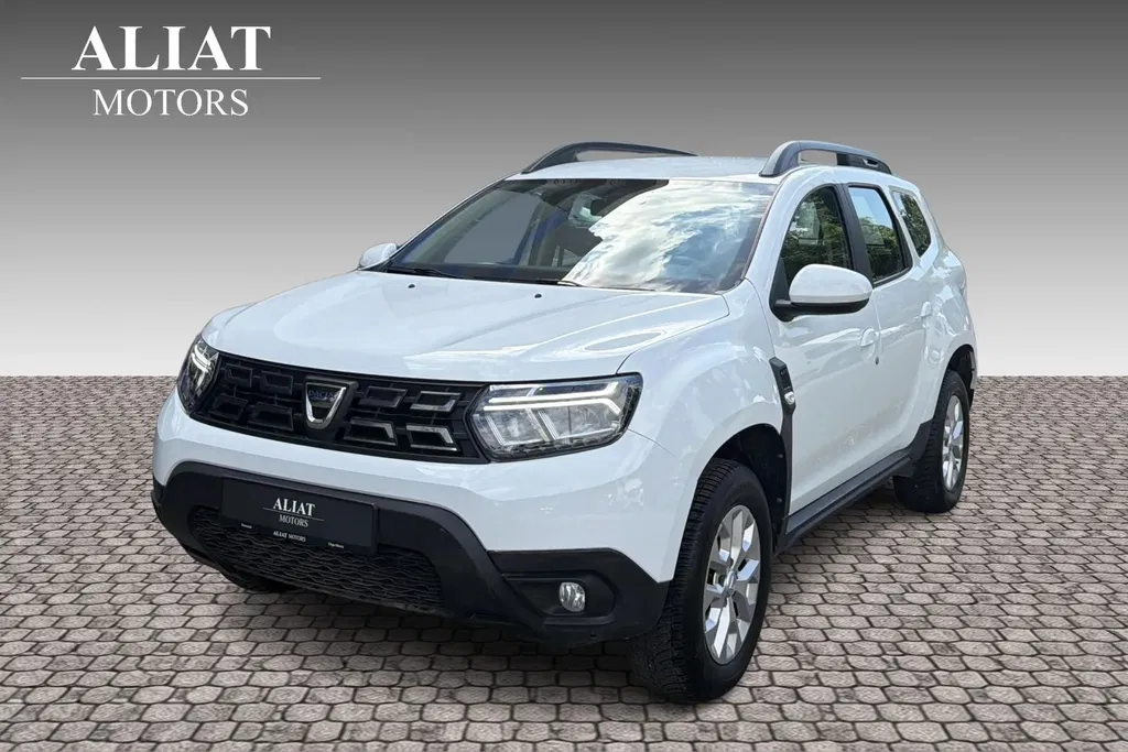 Fotografie: 2022 Dacia Duster