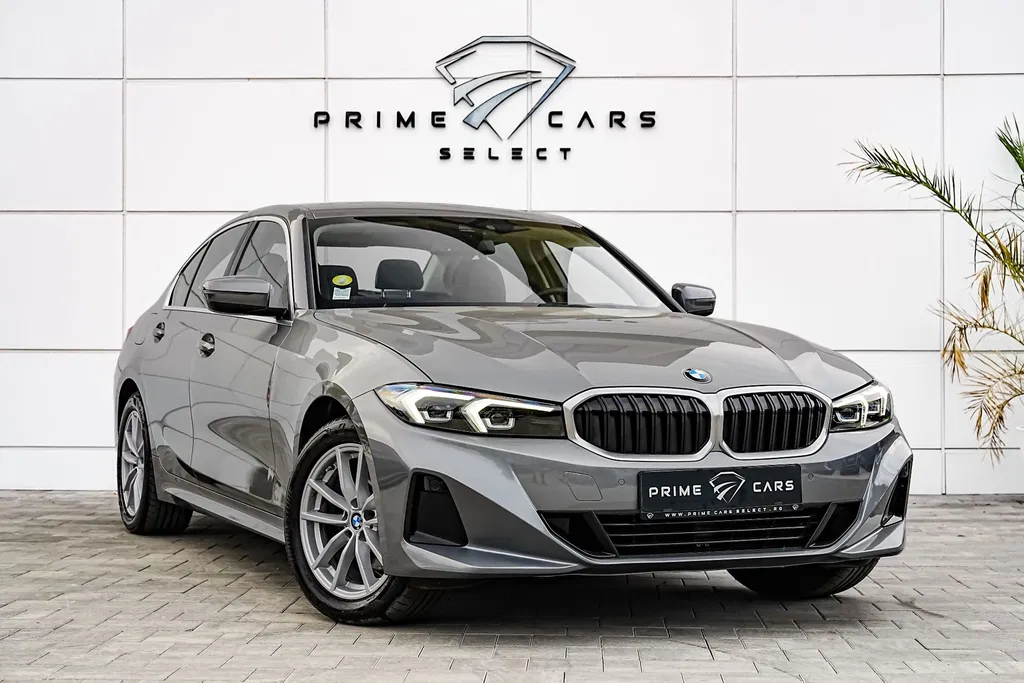 Fotografie: 2023 BMW Seria 3