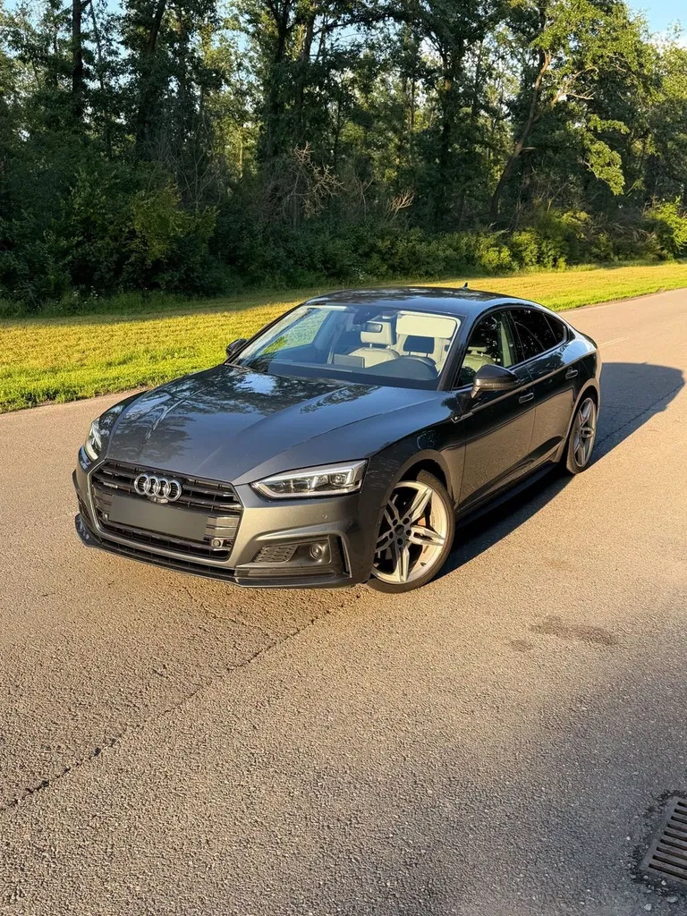 Fotografie: 2017 Audi A5 Sportback