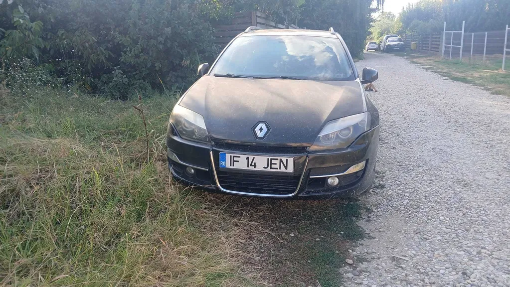 Fotografie: 2011 Renault Laguna