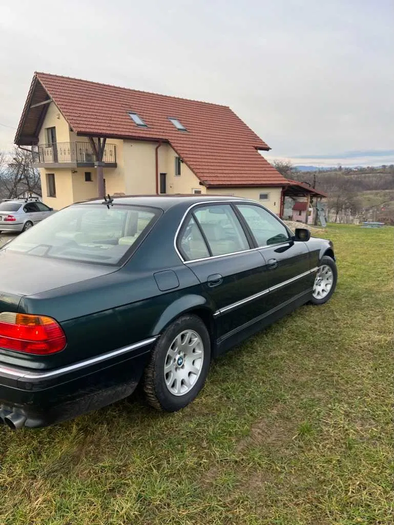 Fotografie: 1999 BMW Seria 7