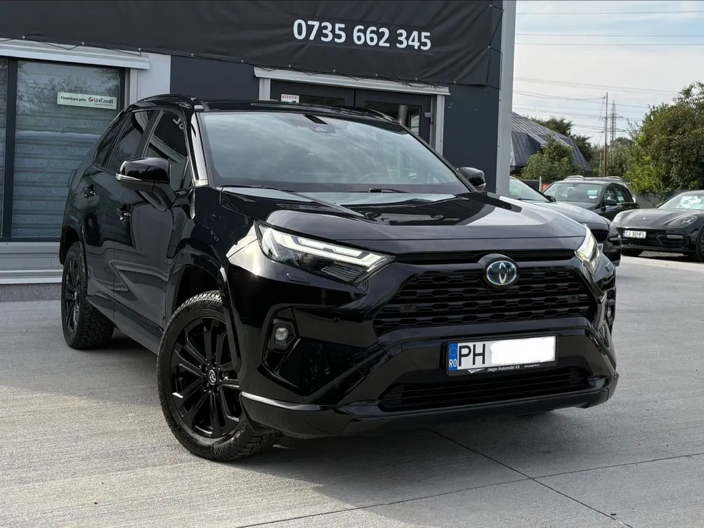 Fotografie: 2022 Toyota RAV-4