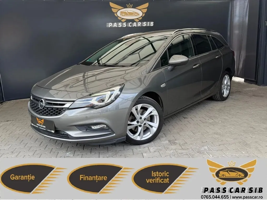 Fotografie: 2016 Opel Astra