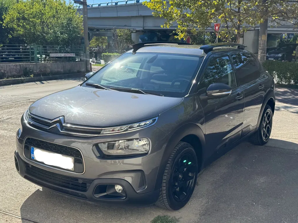 Fotografie: 2018 Citroen C4 Cactus