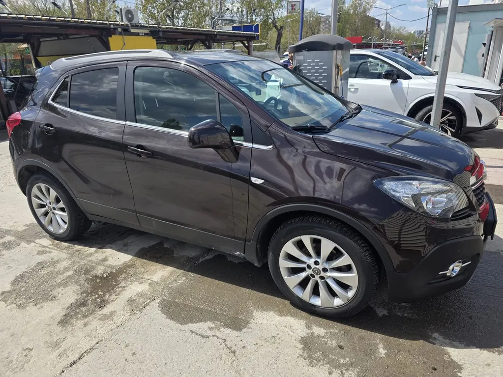 Fotografie: 2016 Opel Mokka