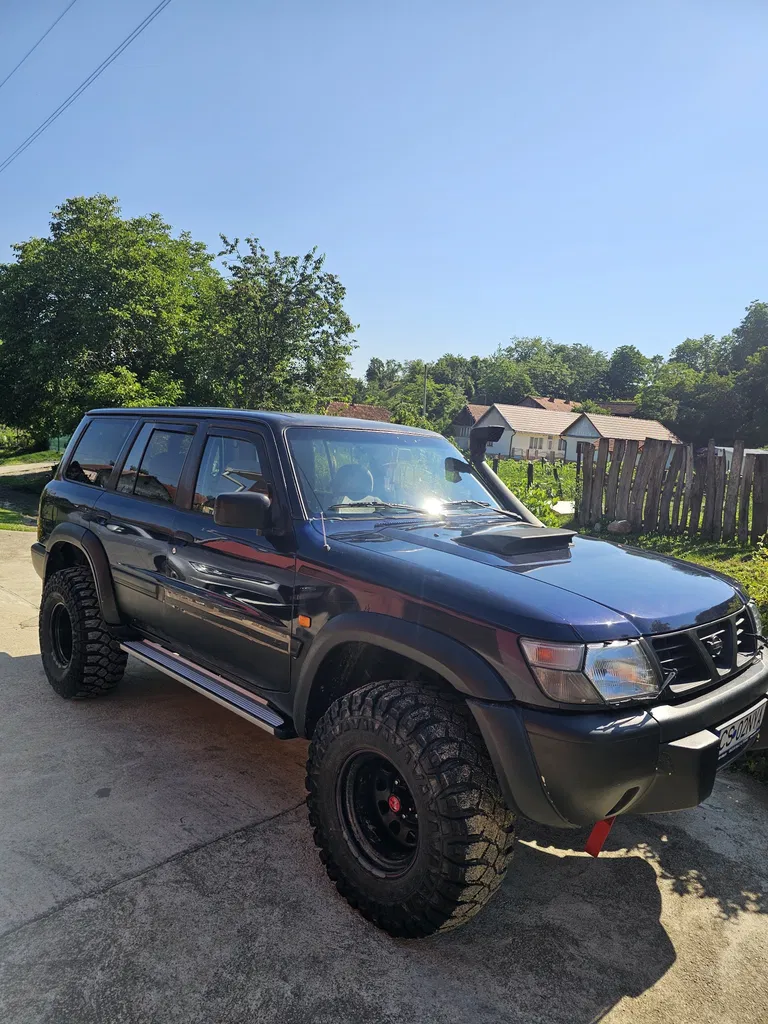 Fotografie: 2003 Nissan Patrol