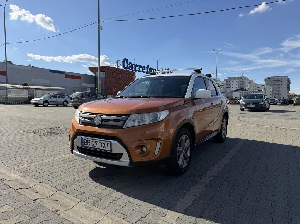 Fotografie: 2016 Suzuki Vitara