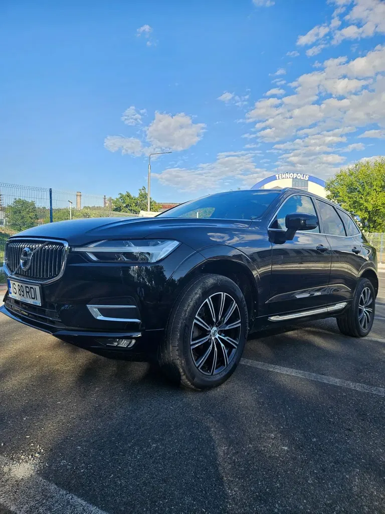 Fotografie: 2018 Volvo XC 60