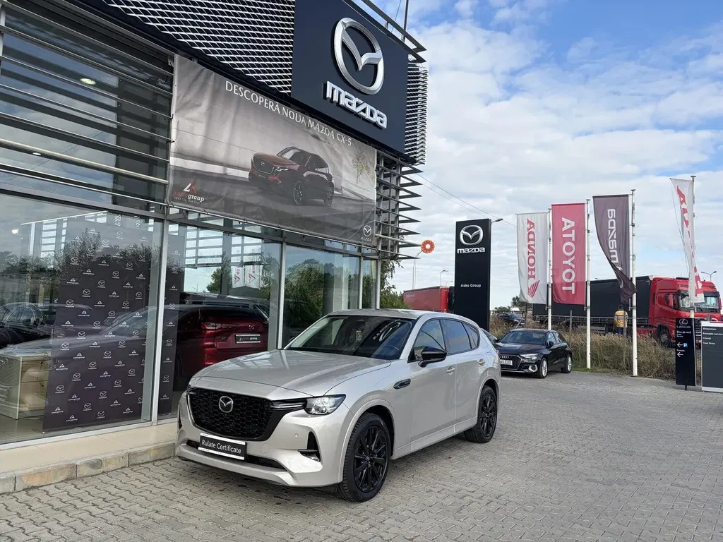 Fotografie: 2022 Mazda CX-60