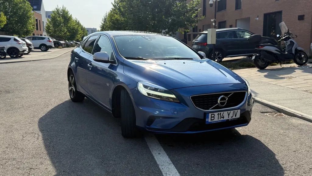 Fotografie: 2019 Volvo V40