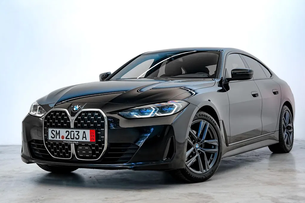 Fotografie: 2022 BMW Seria 4