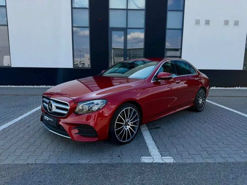 Fotografie: 2018 Mercedes-Benz E Class