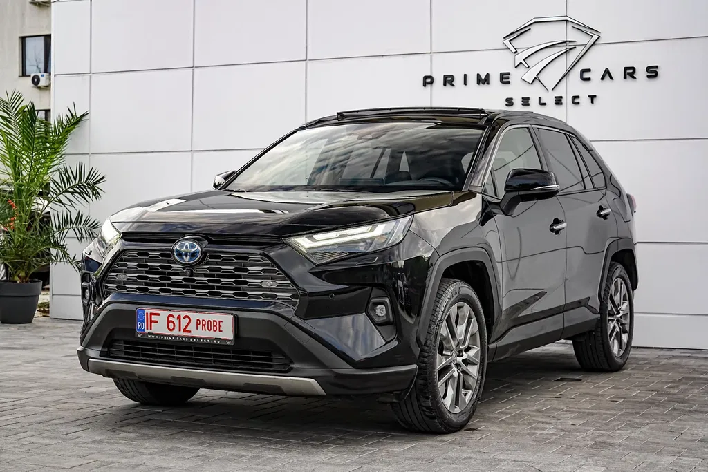 Fotografie: 2022 Toyota RAV-4