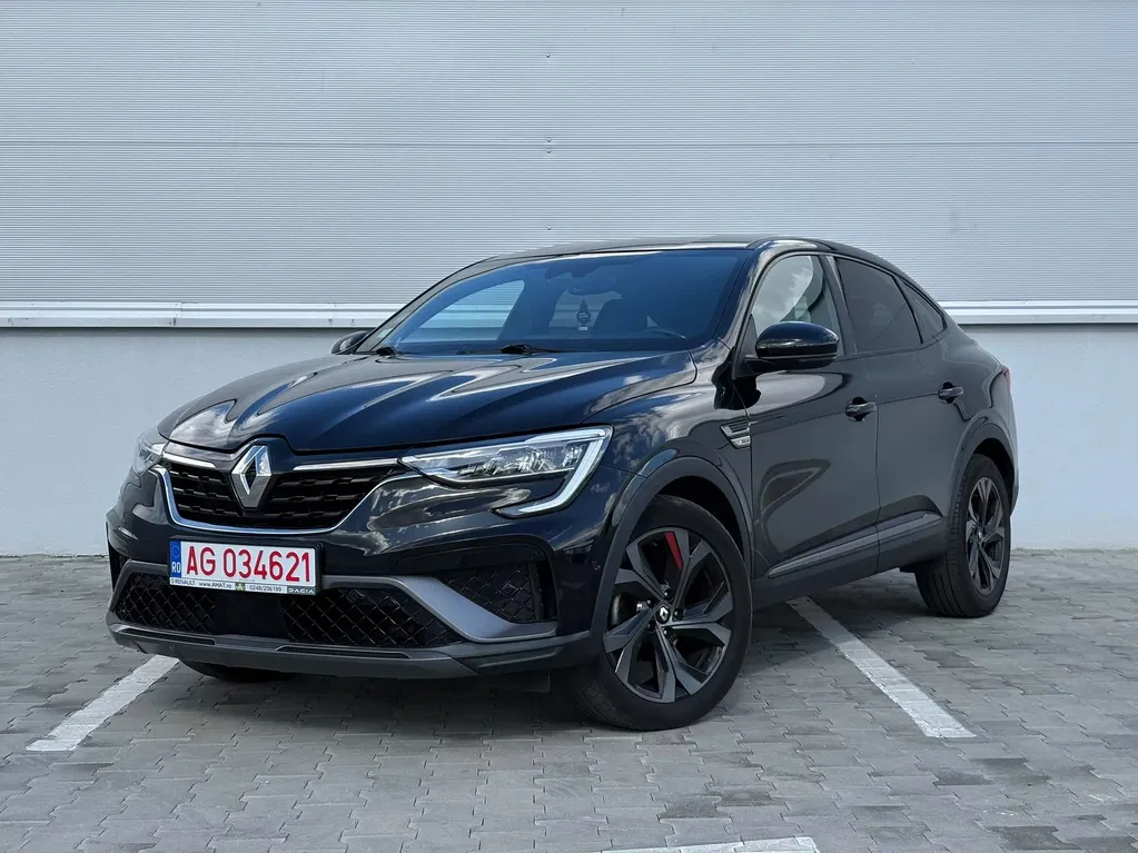Fotografie: 2021 Renault Arkana