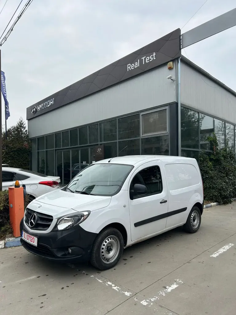 Fotografie: 2019 Mercedes-Benz Citan