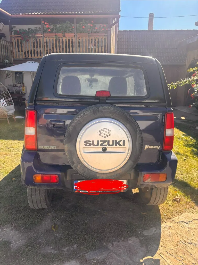 Fotografie: 2001 Suzuki Jimny