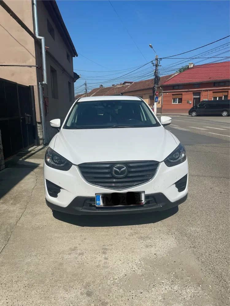 Fotografie: 2015 Mazda CX-5