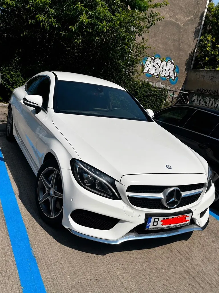 Fotografie: 2016 Mercedes-Benz C