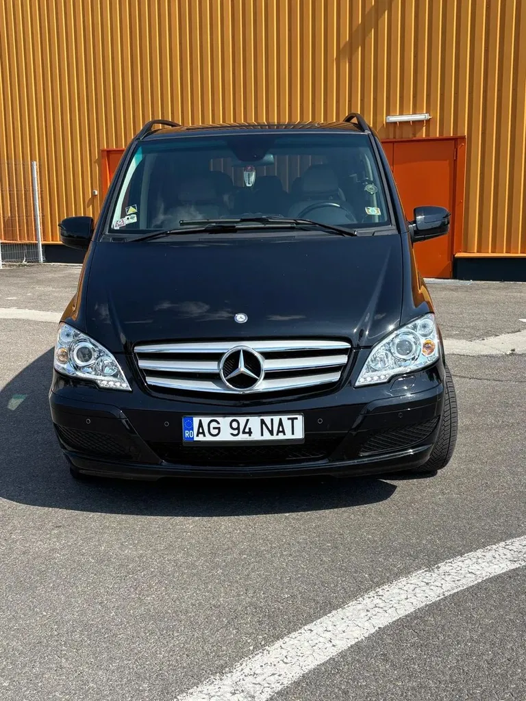 Fotografie: 2012 Mercedes-Benz Viano