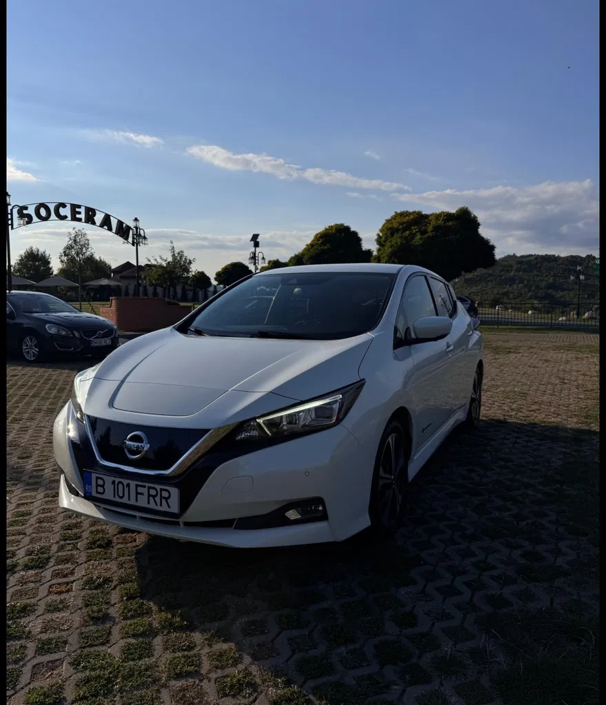 Fotografie: 2018 Nissan Leaf