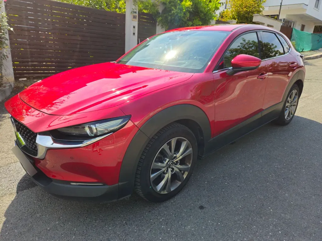 Fotografie: 2021 Mazda CX-30