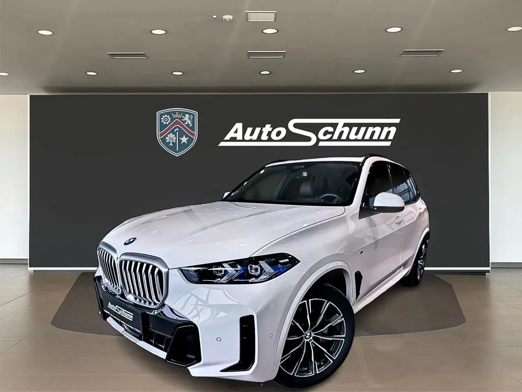 Fotografie: 2025 BMW X5