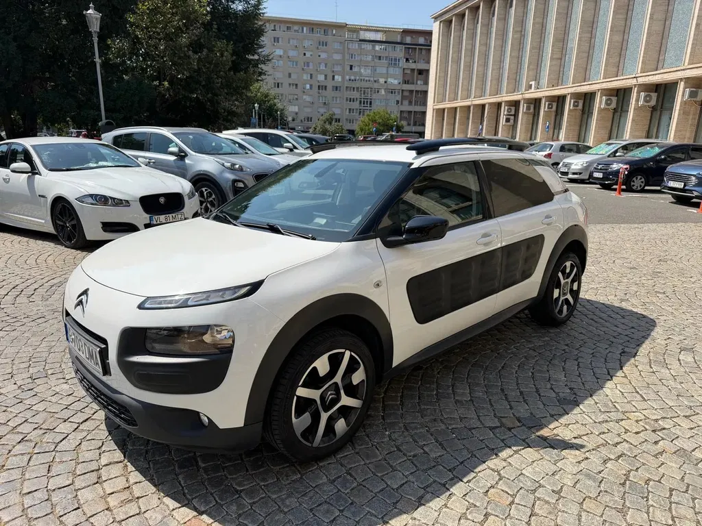 Fotografie: 2017 Citroen C4 Cactus