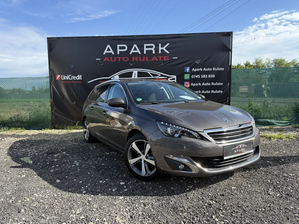 Fotografie: 2015 Peugeot 308