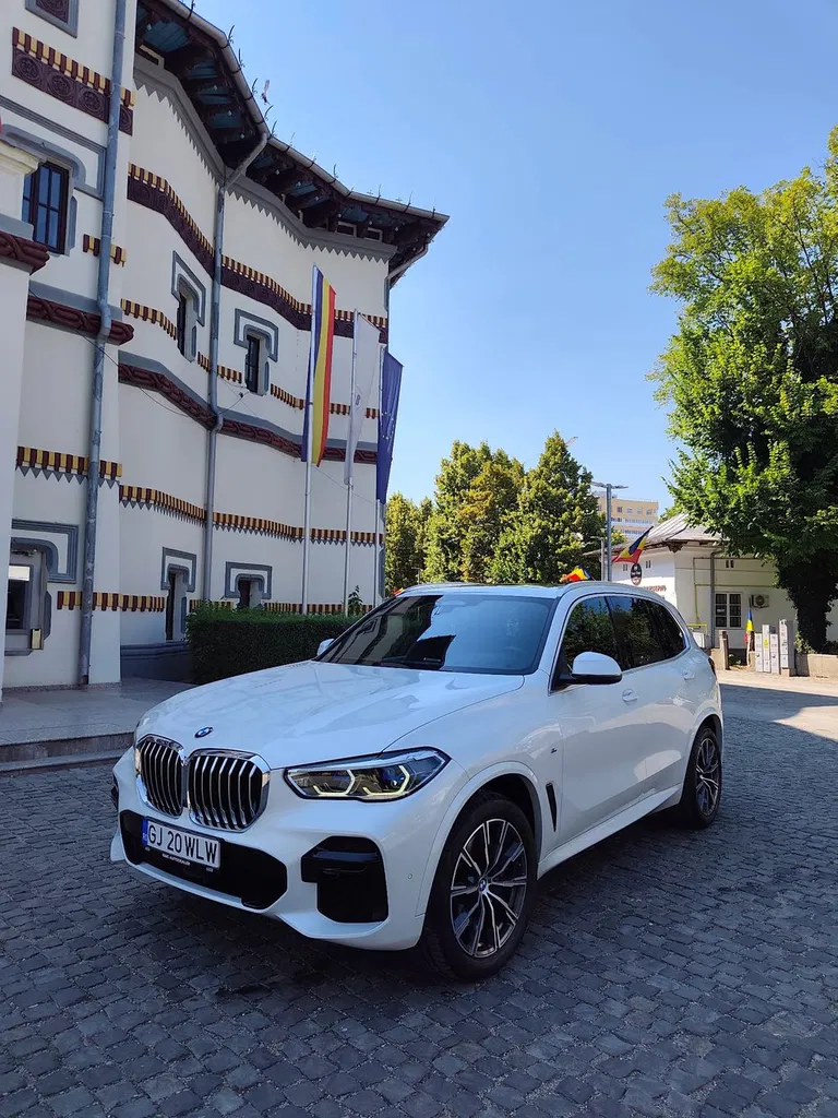 Fotografie: 2022 BMW X5