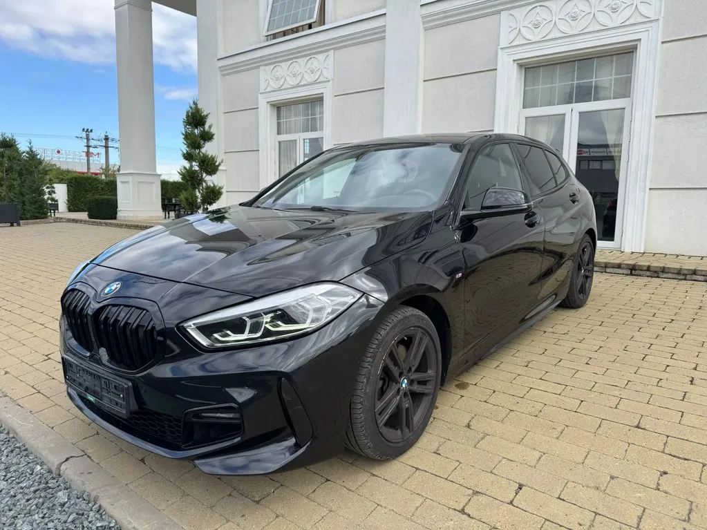 Fotografie: 2019 BMW Seria 1