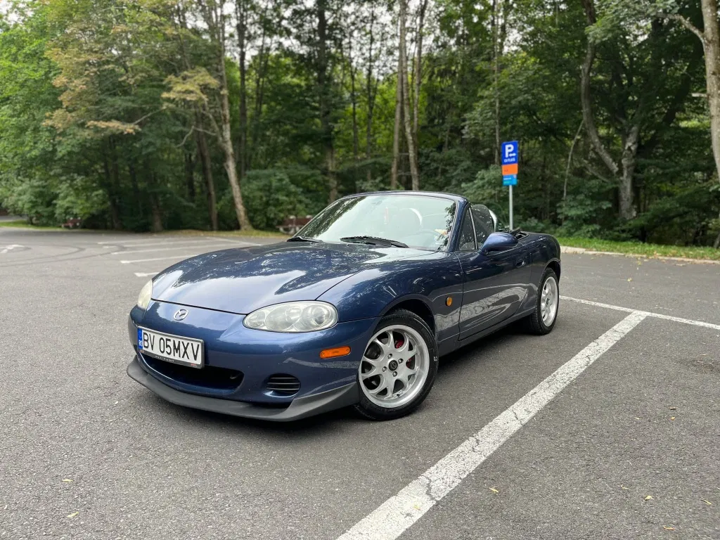 Fotografie: 2001 Mazda MX-5