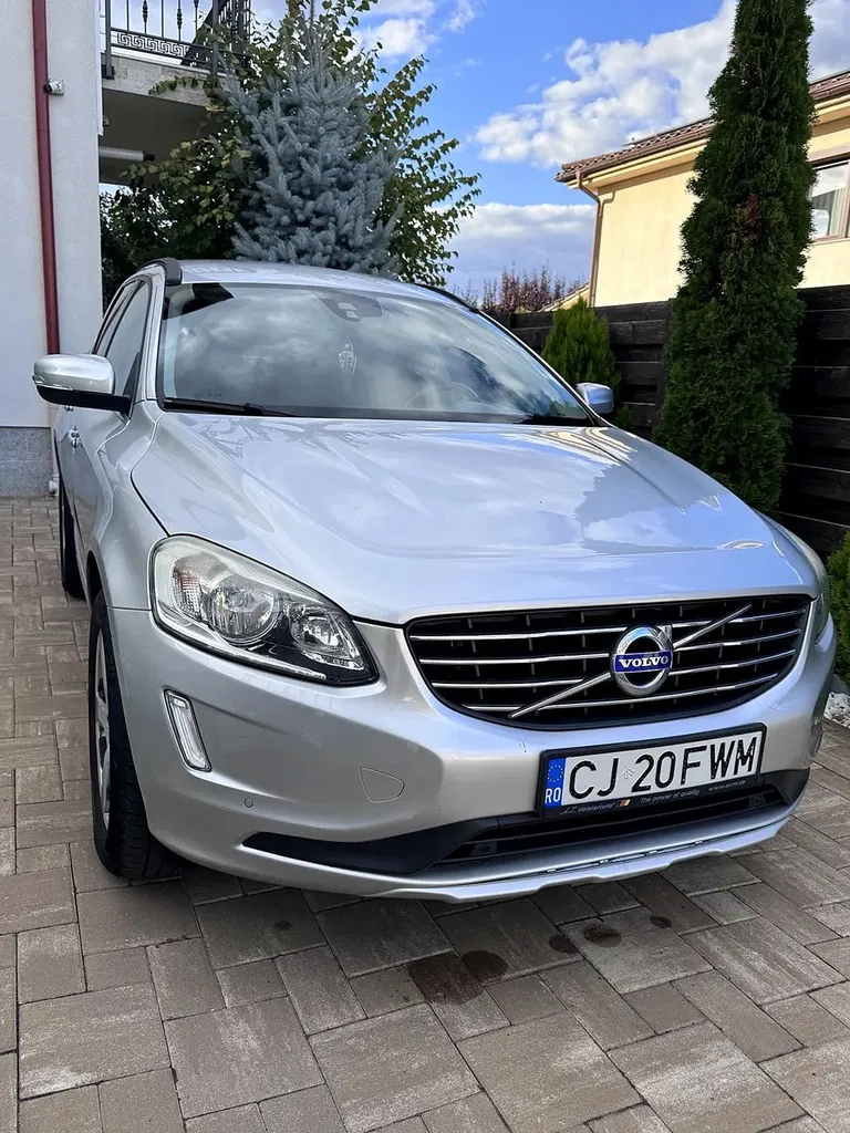 Fotografie: 2015 Volvo XC 60
