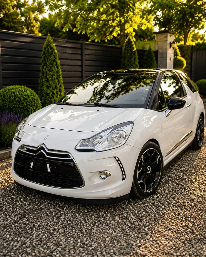 Fotografie: 2013 Citroen DS3
