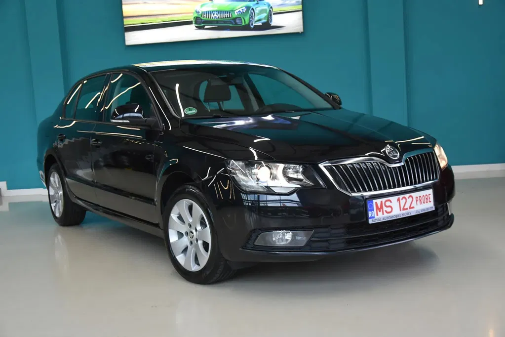 Fotografie: 2014 Skoda Superb