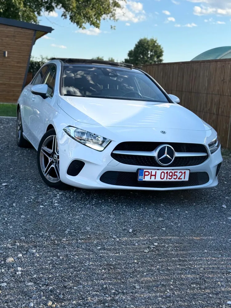 Fotografie: 2019 Mercedes-Benz A 180