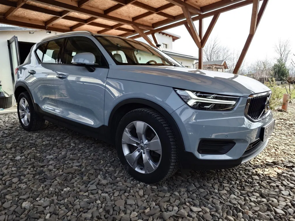 Fotografie: 2019 Volvo XC 40