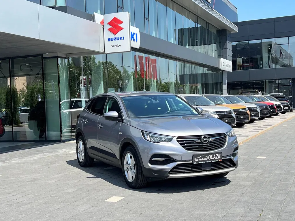 Fotografie: 2020 Opel Grandland X