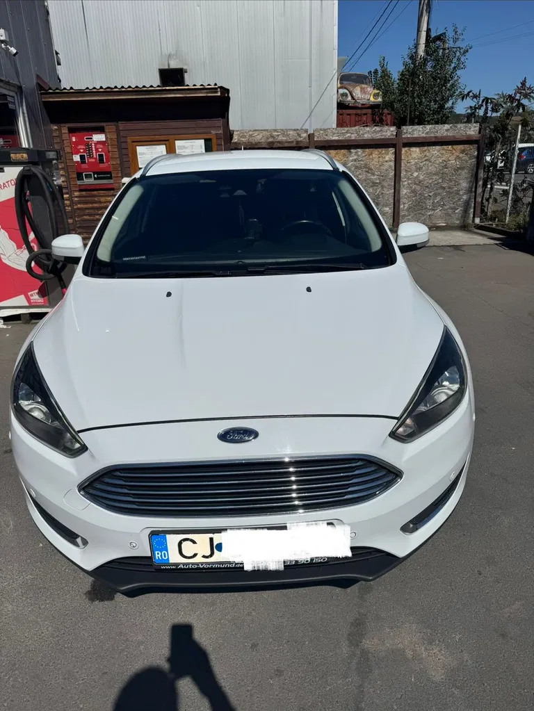 Fotografie: 2015 Ford Focus