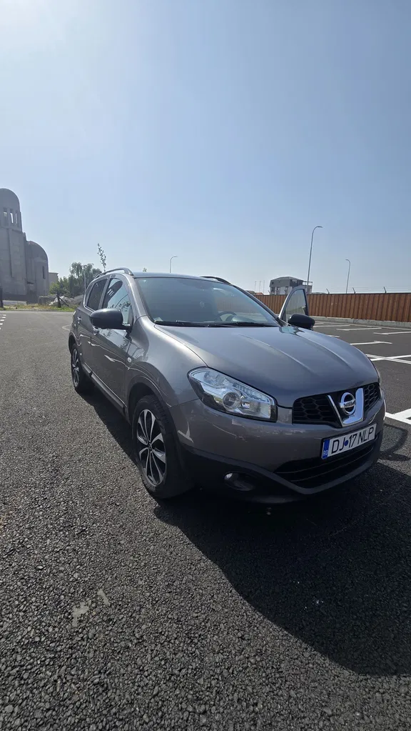Fotografie: 2013 Nissan Qashqai