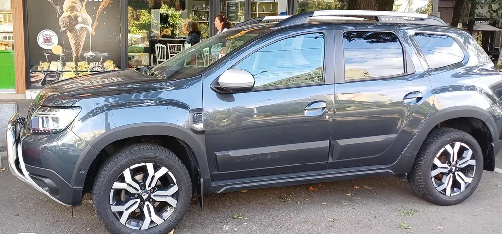 Fotografie: 2021 Dacia Duster