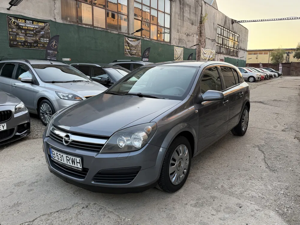 Fotografie: 2006 Opel Astra