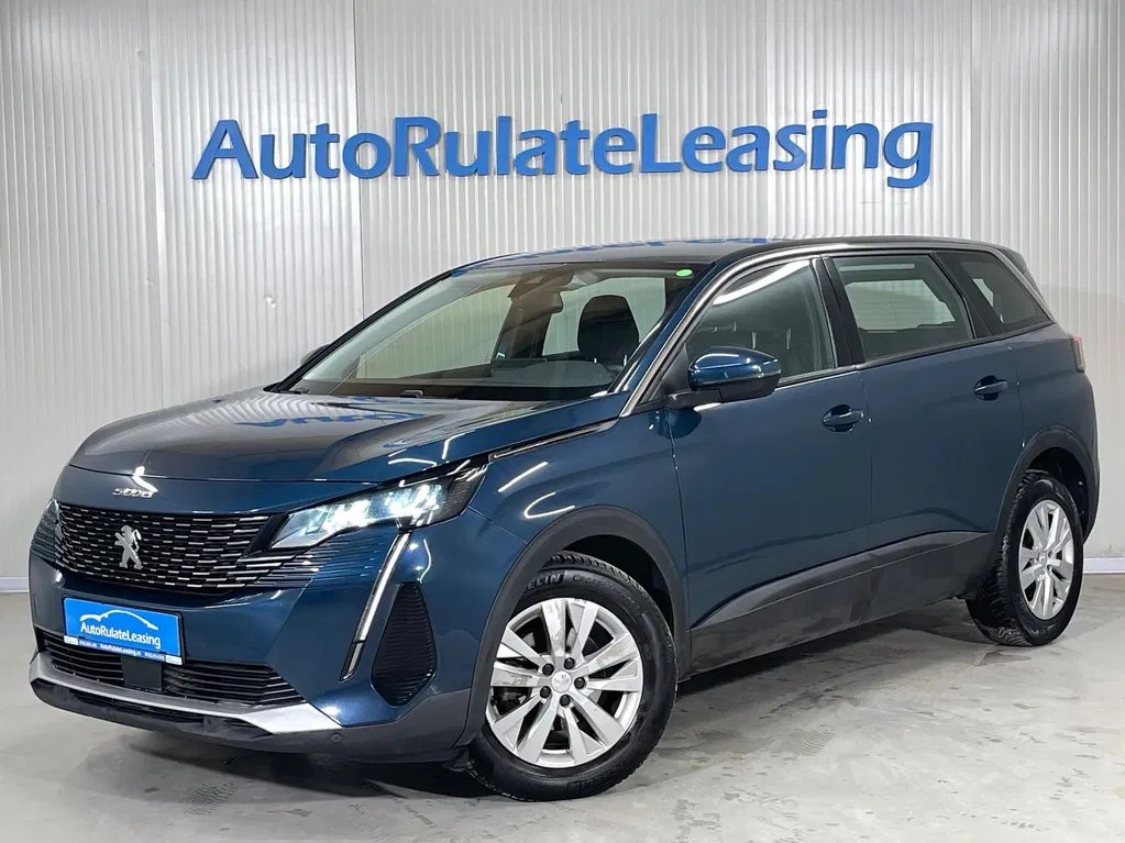 Fotografie: 2021 Peugeot 5008