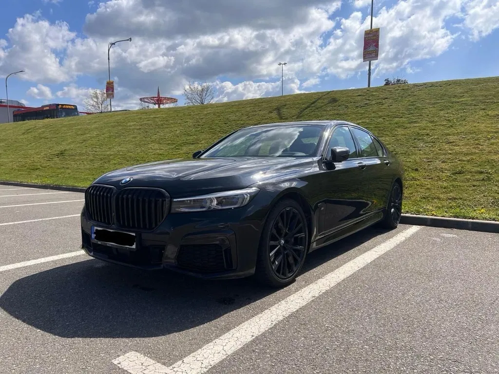 Fotografie: 2019 BMW Seria 7