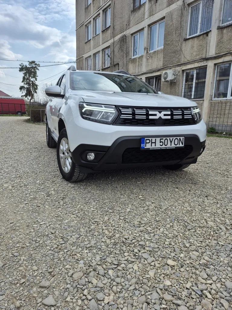Fotografie: 2024 Dacia Duster