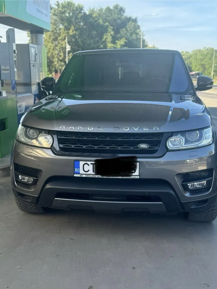 Fotografie: 2016 Land Rover Range Rover Sport