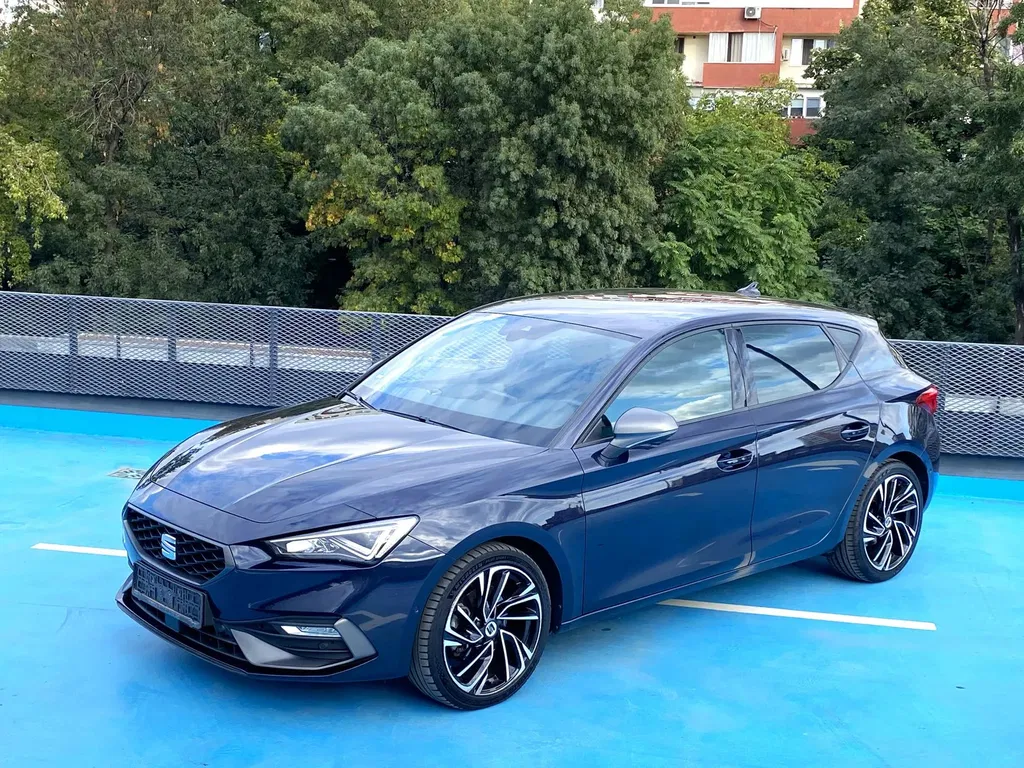 Fotografie: 2022 Seat Leon