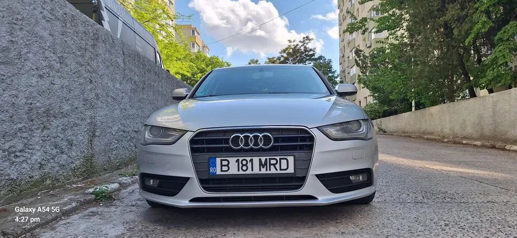 Fotografie: 2012 Audi A4 Avant